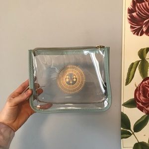 5/$25! Clear makeup pouch